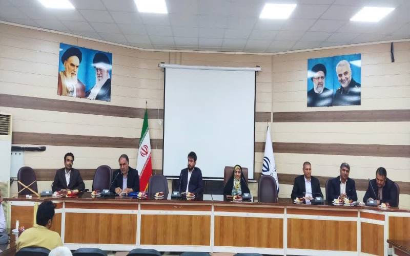   جلسه هماهنگی و آگاهی بخشی دهیاران نسبت به طرح کالا برگ الکترونیکی برگزار شد